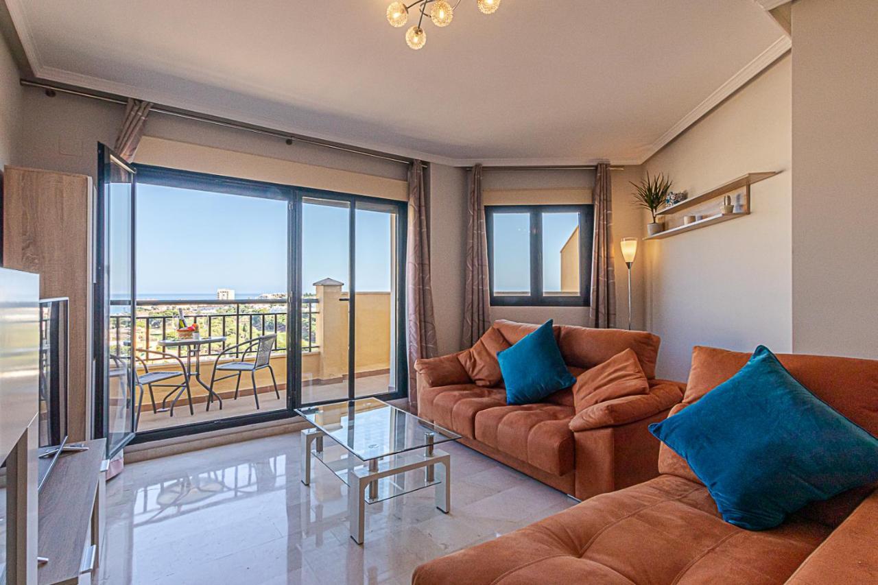 797 Holiday Rentals - Moderno Piso Para 5 Con Hermosas Vistas Benalmádena Eksteriør billede