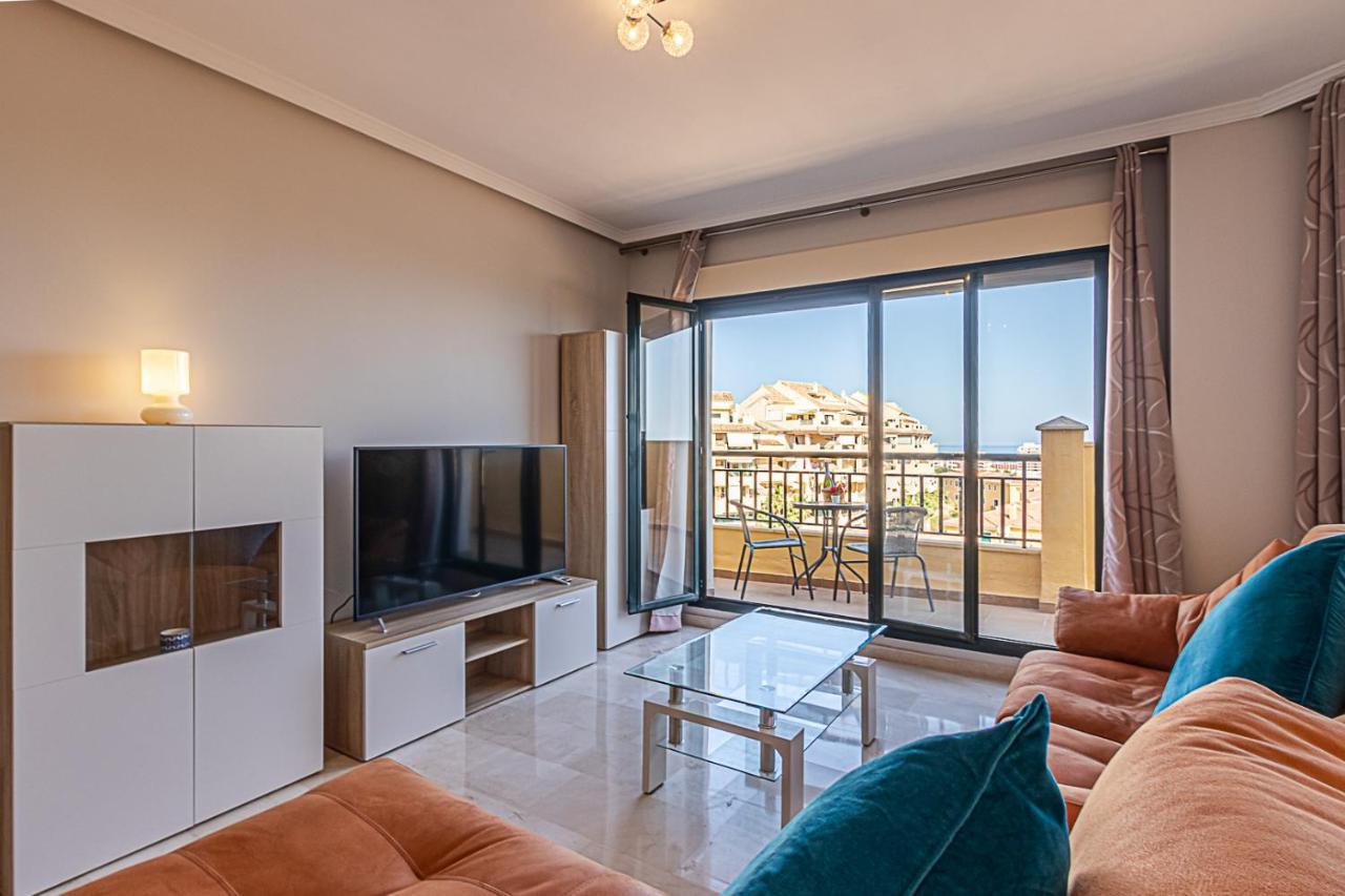 797 Holiday Rentals - Moderno Piso Para 5 Con Hermosas Vistas Benalmádena Eksteriør billede
