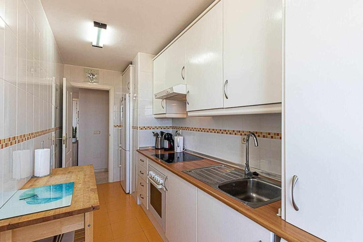 797 Holiday Rentals - Moderno Piso Para 5 Con Hermosas Vistas Benalmádena Eksteriør billede