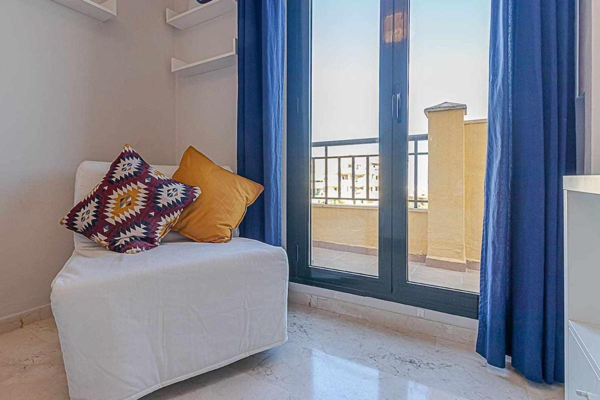 797 Holiday Rentals - Moderno Piso Para 5 Con Hermosas Vistas Benalmádena Eksteriør billede